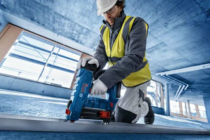 Bosch Akku-Betonnagler GNB 18V-38 PROFESSIONAL
